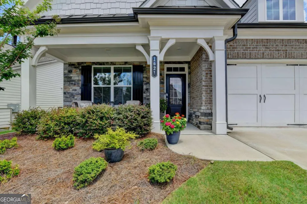 1621 Saddlegate DR Canton, GA 30114