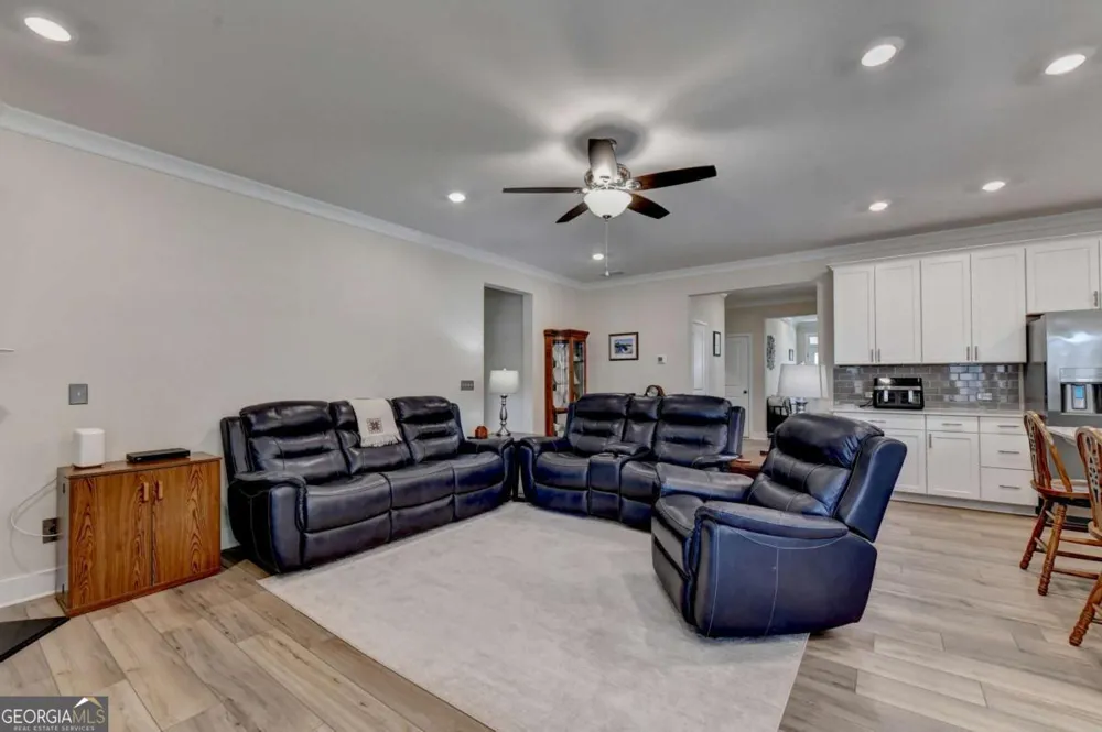 1621 Saddlegate DR Canton, GA 30114