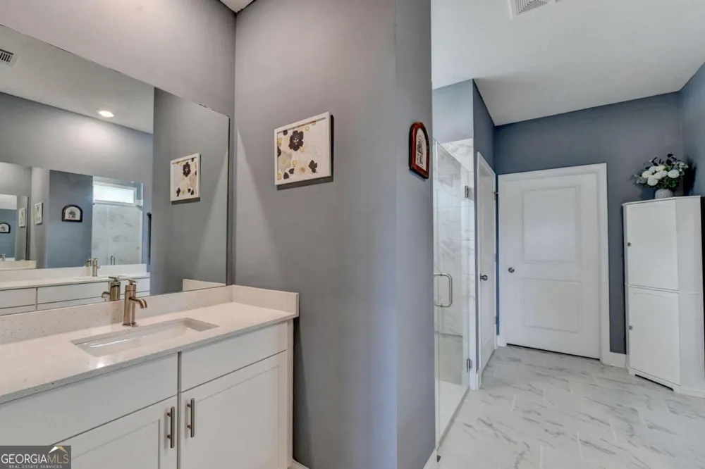 1621 Saddlegate DR Canton, GA 30114