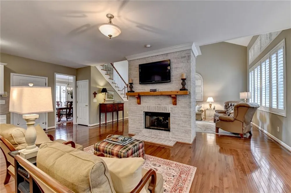 4196 Cami Way NE Buford, GA 30519