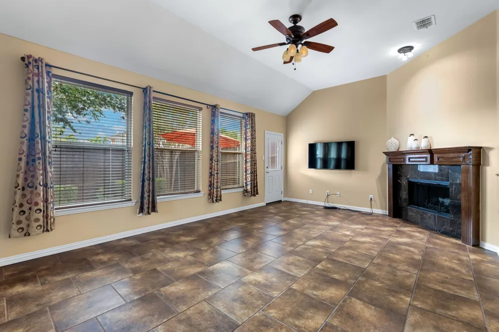 2600 Oakland Hills Drive Plano, TX 75025