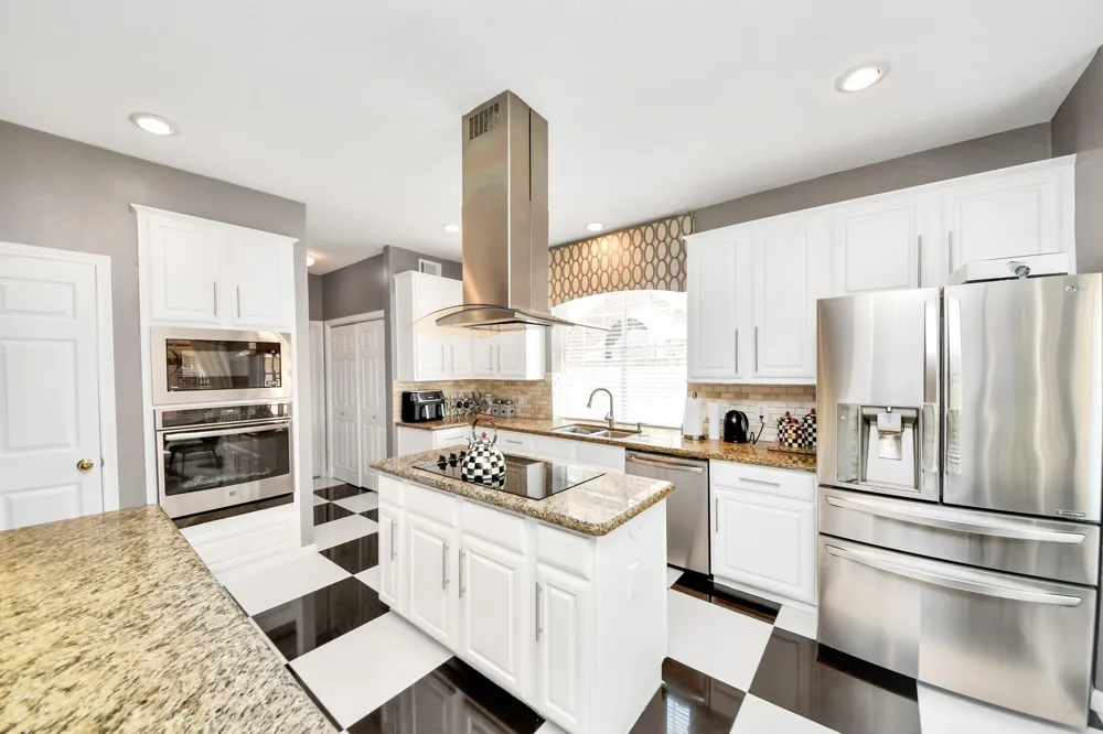 1123 Glendale Drive Sugar Land, TX 77479