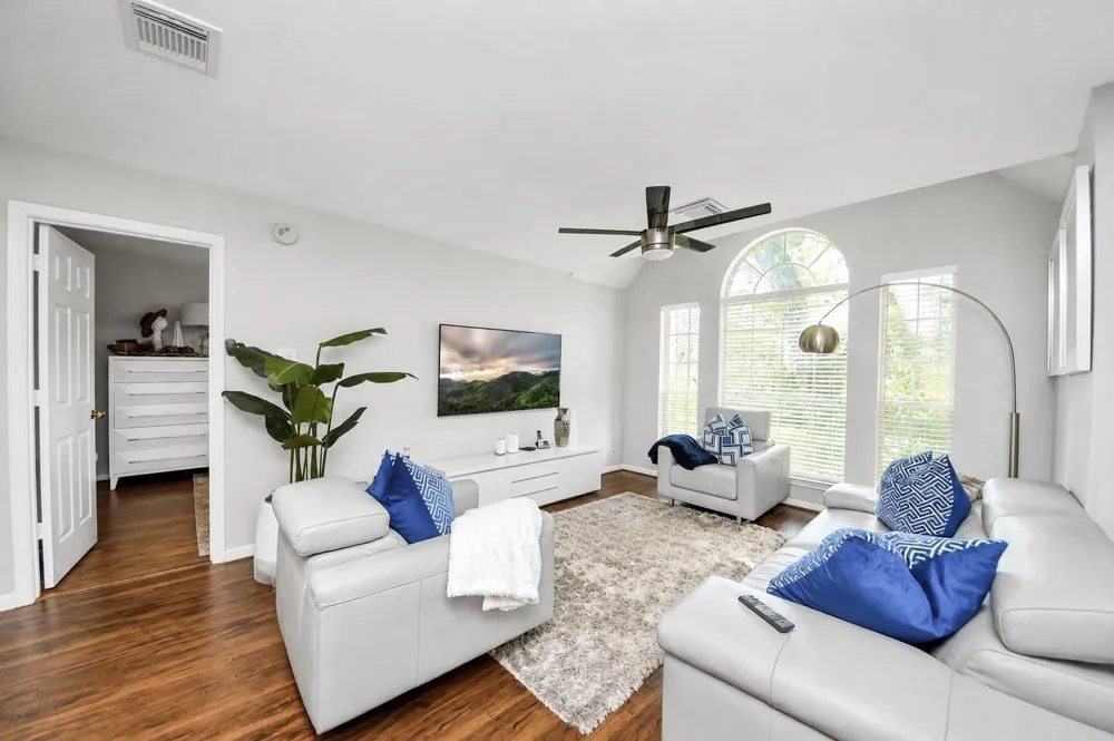 1123 Glendale Drive Sugar Land, TX 77479