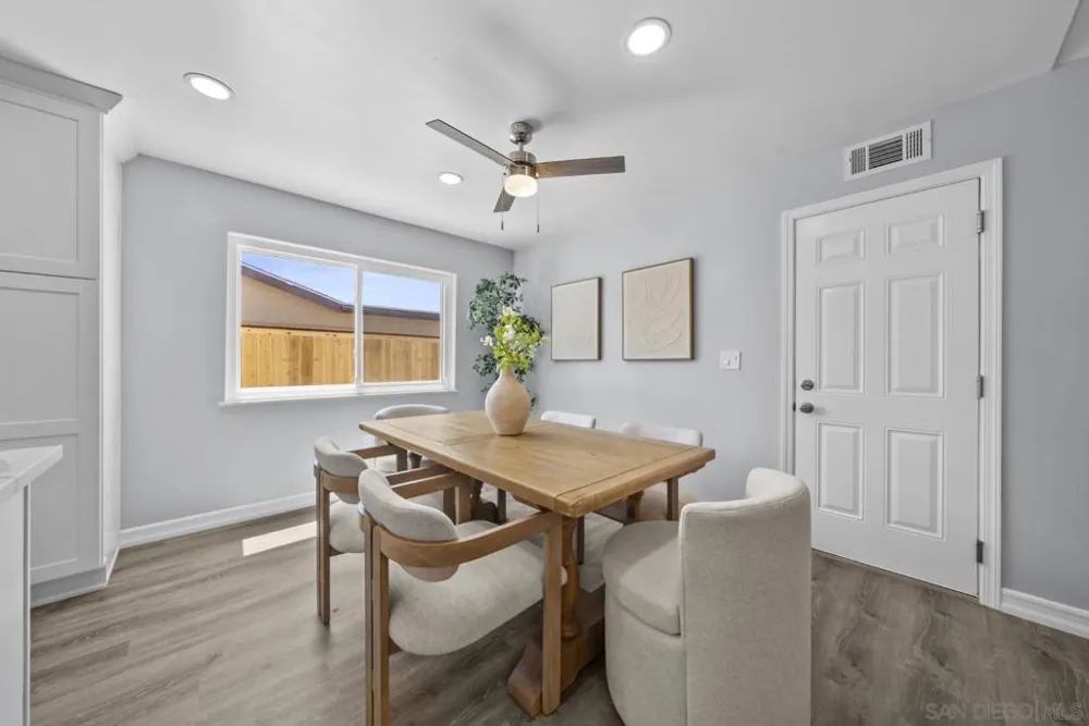 4105 Alana Cir Oceanside, CA 92056