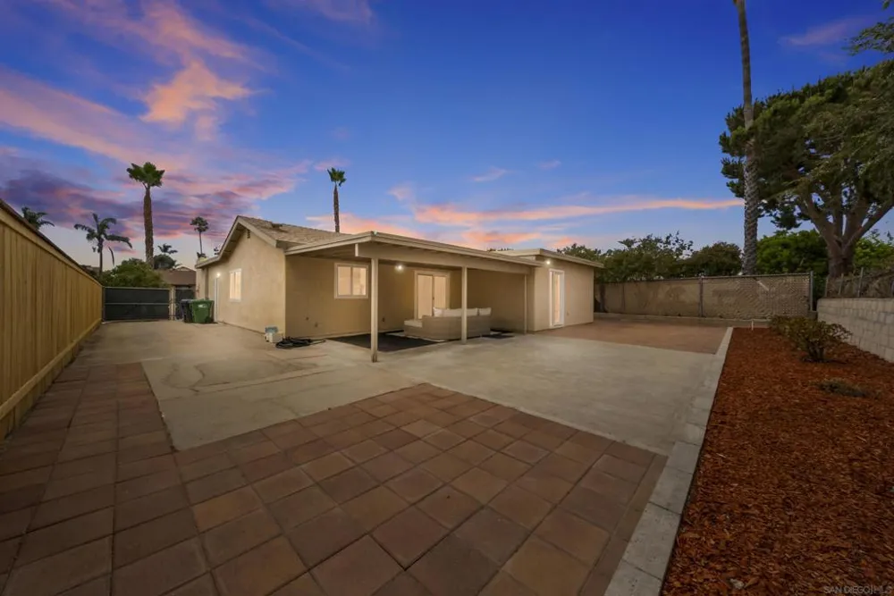 4105 Alana Cir Oceanside, CA 92056
