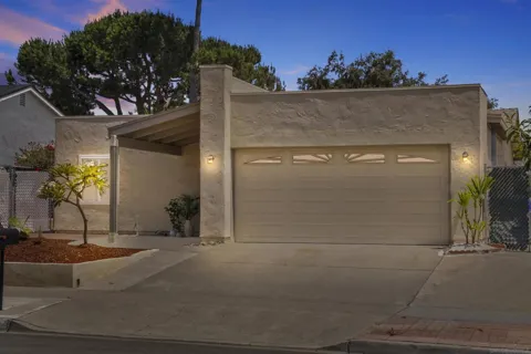 4105 Alana Cir