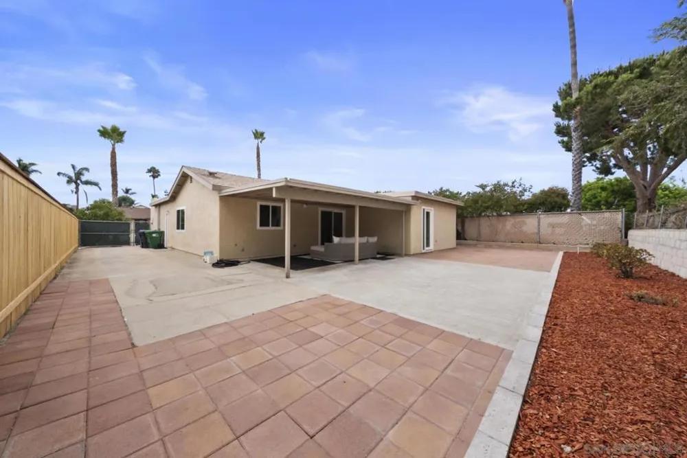 4105 Alana Cir Oceanside, CA 92056