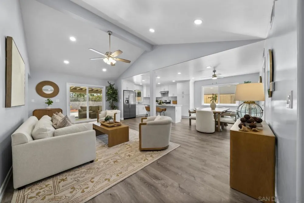 4105 Alana Cir Oceanside, CA 92056
