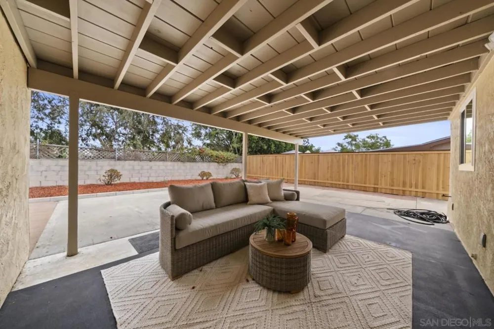 4105 Alana Cir Oceanside, CA 92056