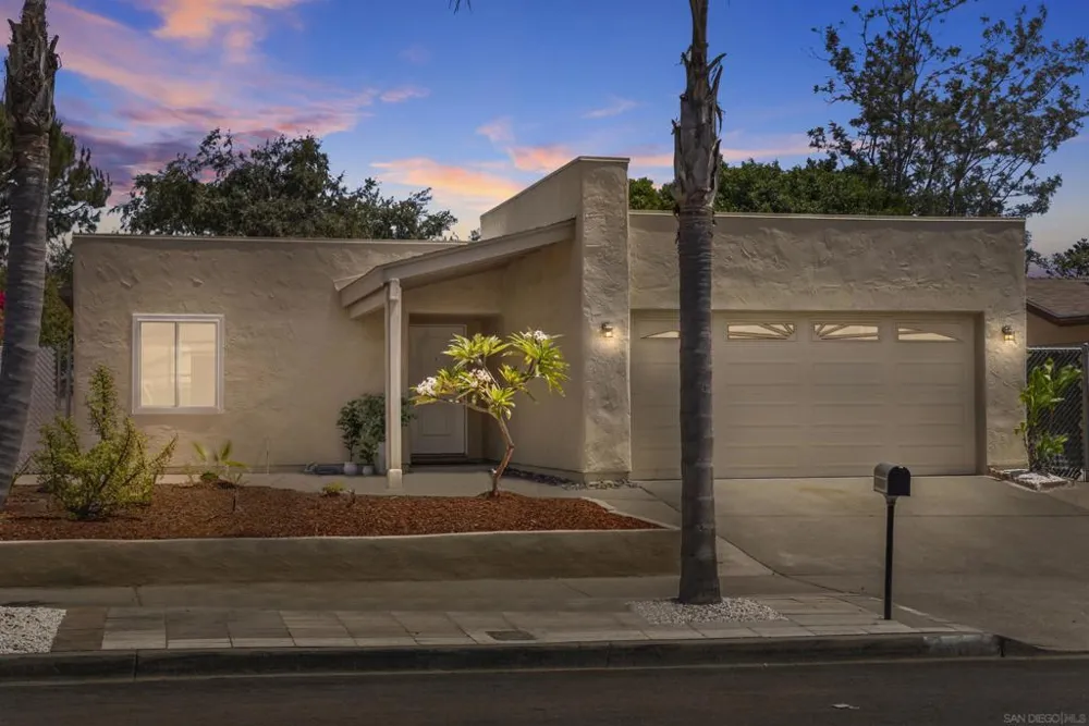 4105 Alana Cir Oceanside, CA 92056