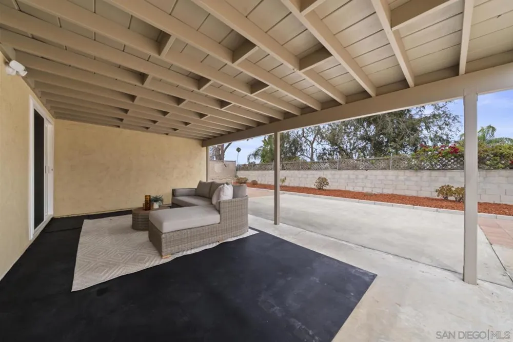 4105 Alana Cir Oceanside, CA 92056