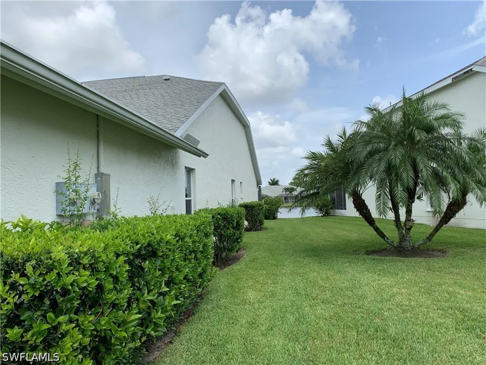 Thresher Drive #1004 Naples, FL 34112