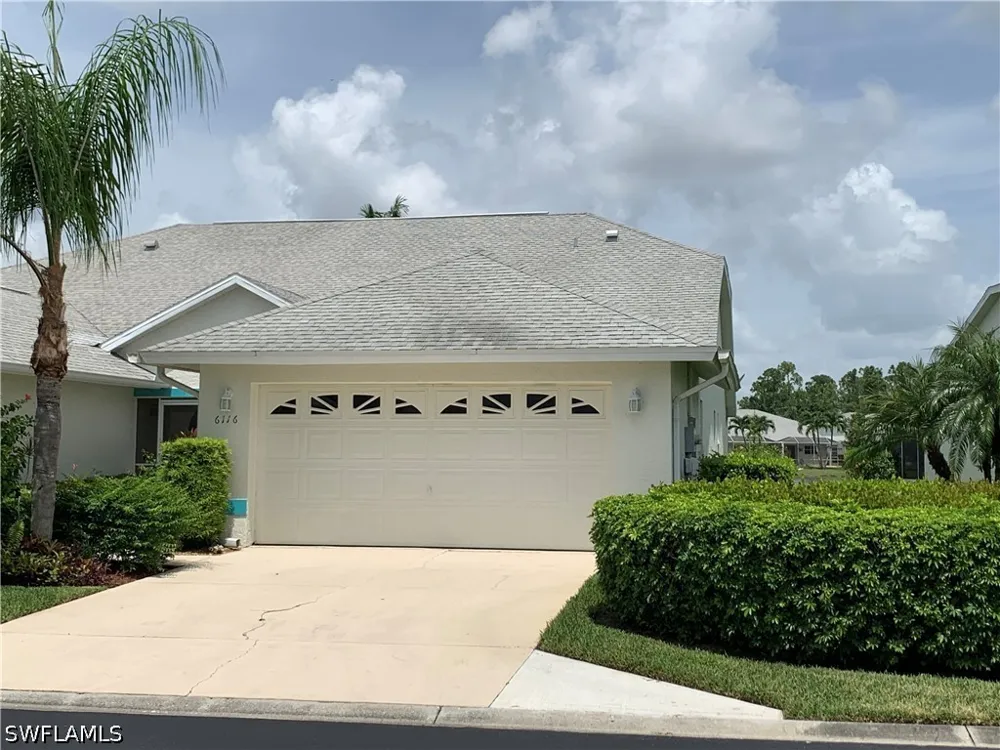 Thresher Drive #1004 Naples, FL 34112