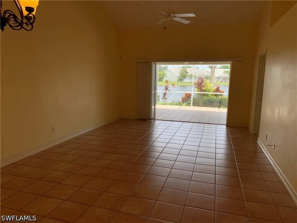 Thresher Drive #1004 Naples, FL 34112