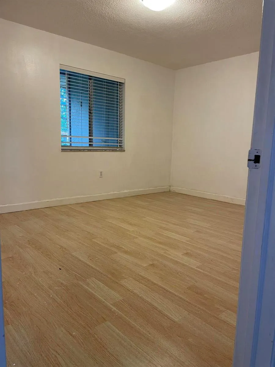 830 SW 9th Street Circle #APT 201 Boca Raton, FL 33486
