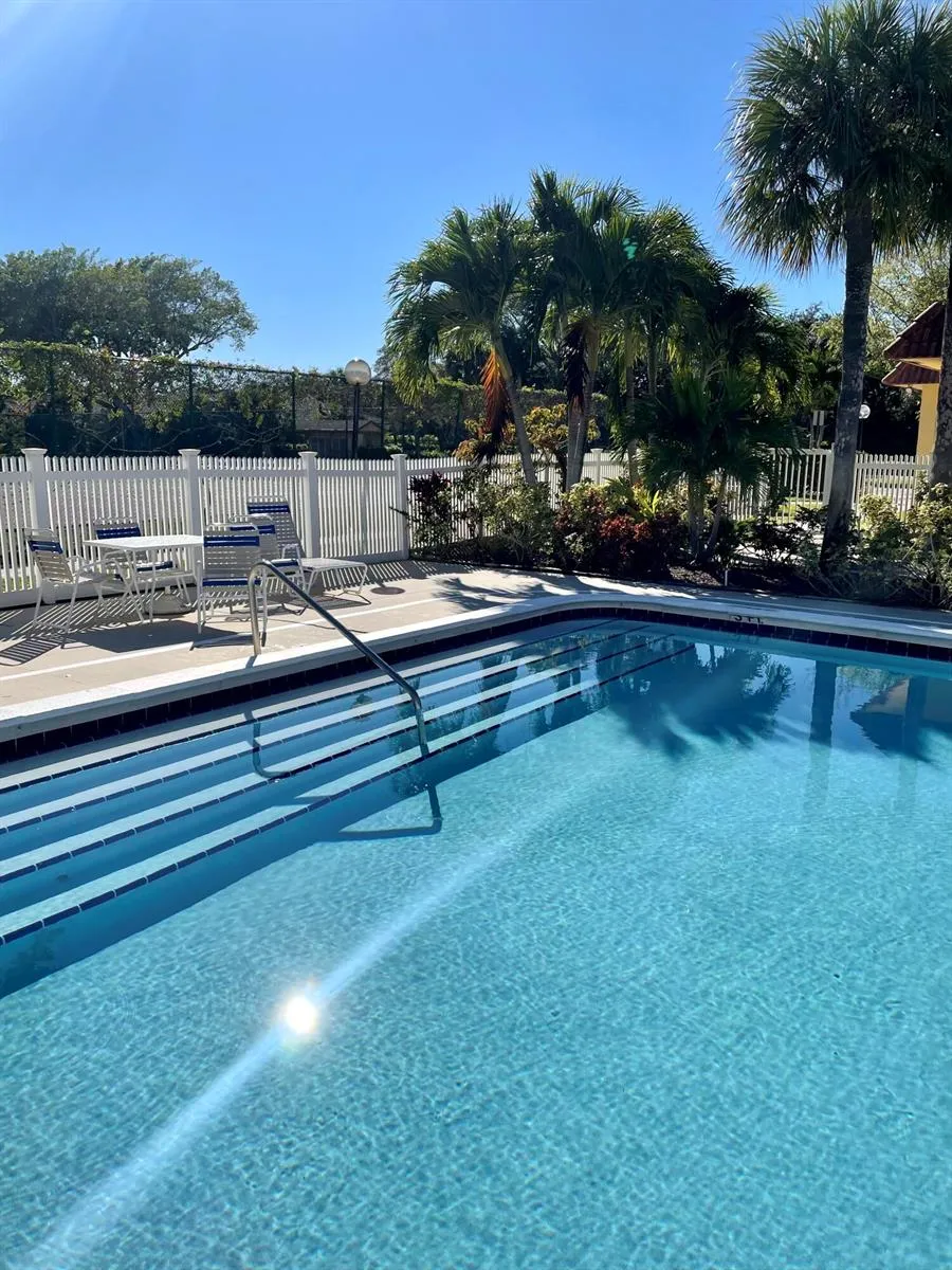 830 SW 9th Street Circle #APT 201 Boca Raton, FL 33486