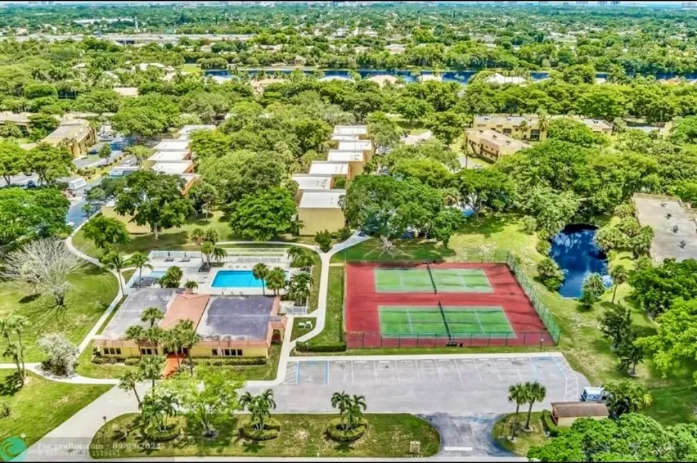 830 SW 9th Street Circle #APT 201 Boca Raton, FL 33486