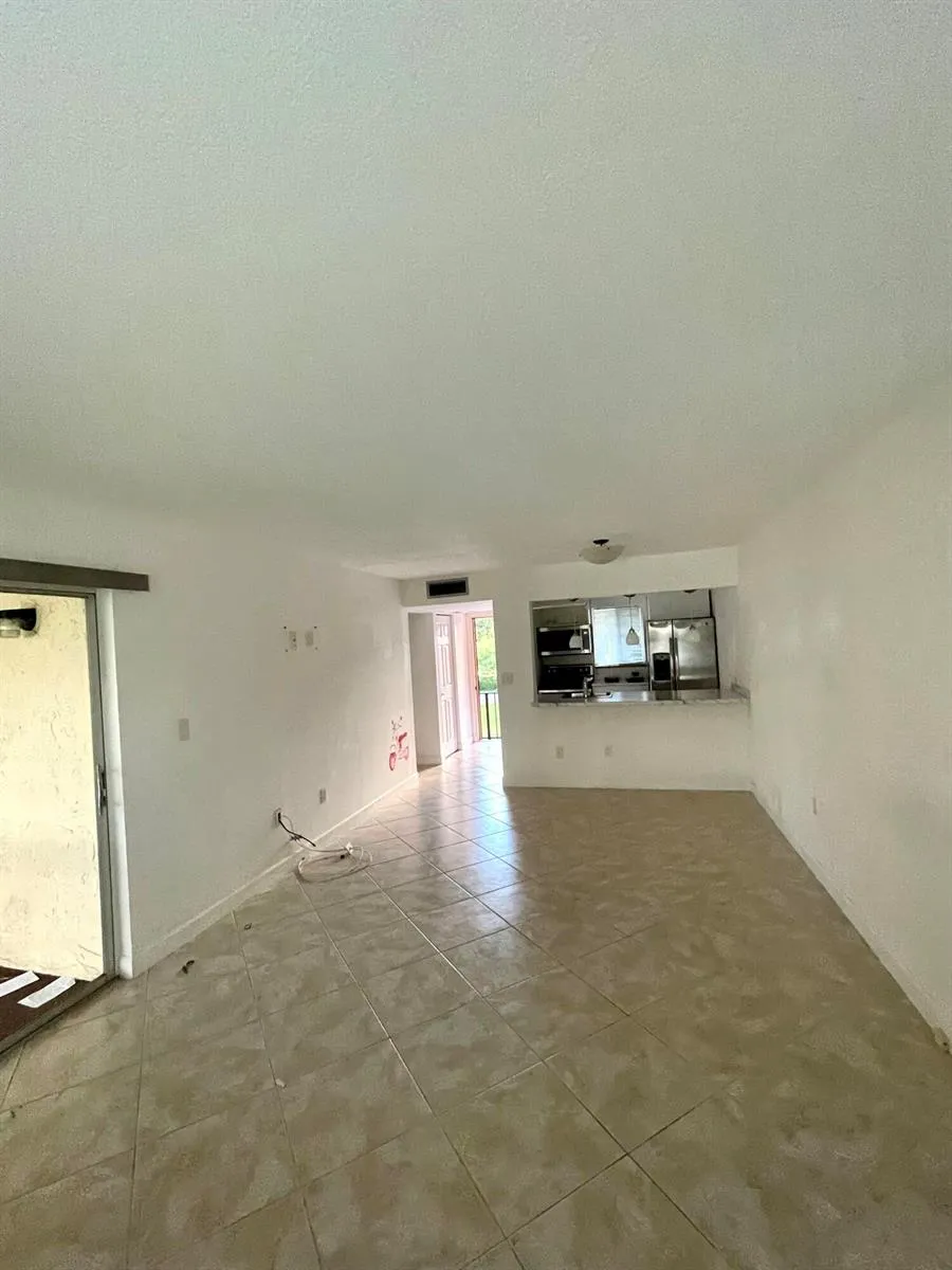 830 SW 9th Street Circle #APT 201 Boca Raton, FL 33486