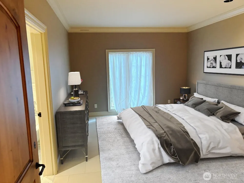 3307 NE 7th Street Renton, WA 98056
