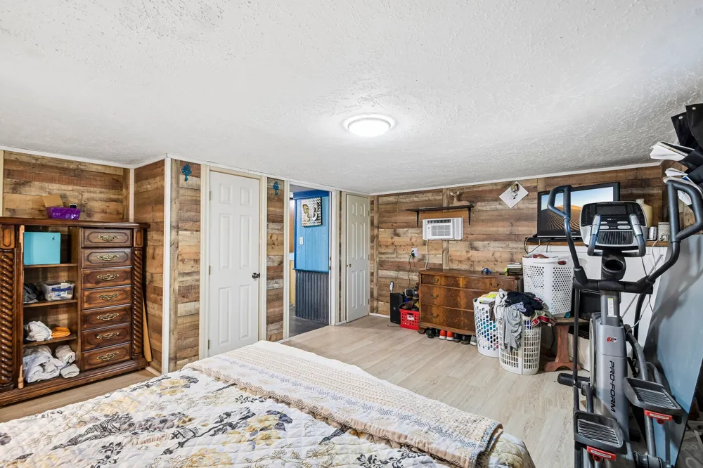 126 Market Street Bastrop, TX 78602