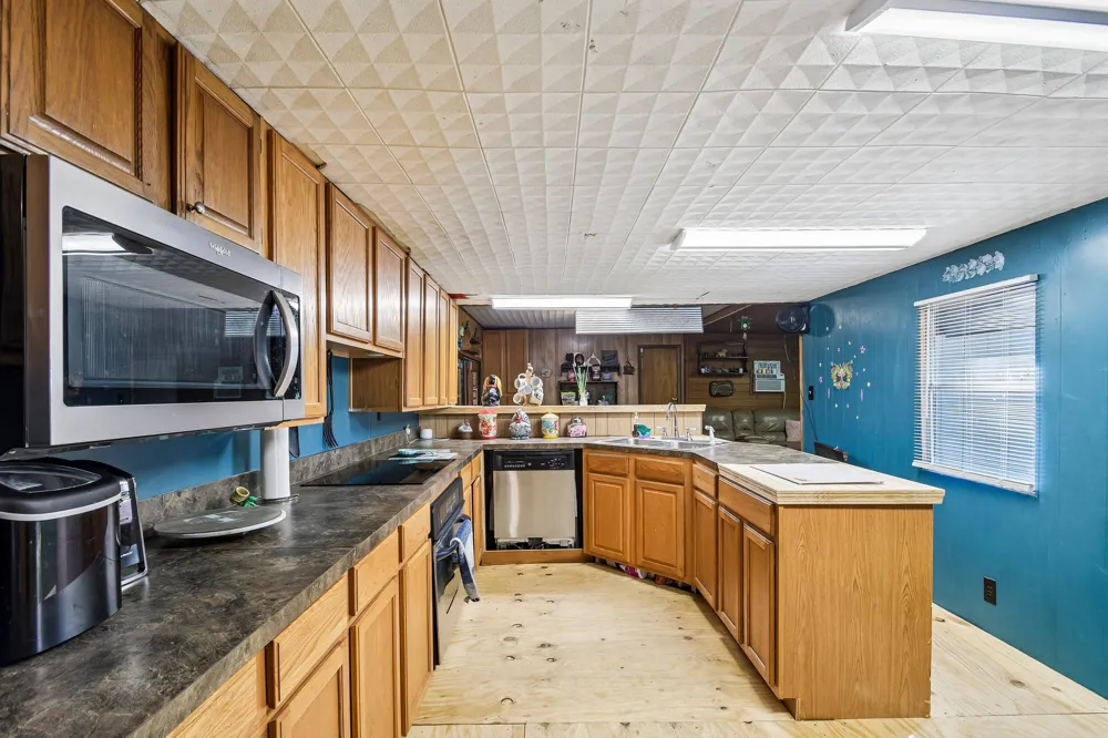 126 Market Street Bastrop, TX 78602