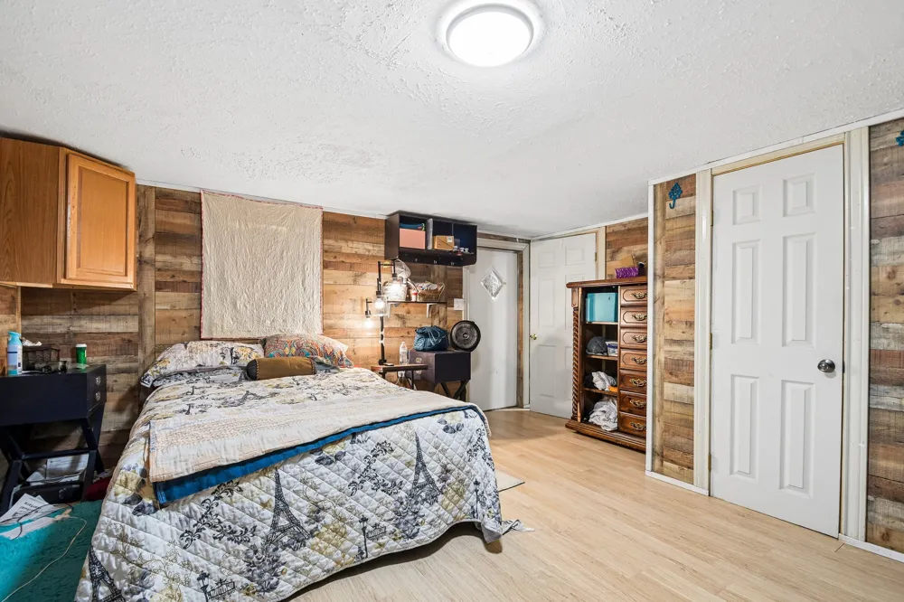 126 Market Street Bastrop, TX 78602