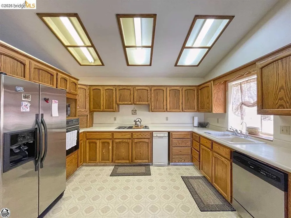 16620 Charles Otter Dr Sonora, CA 95370