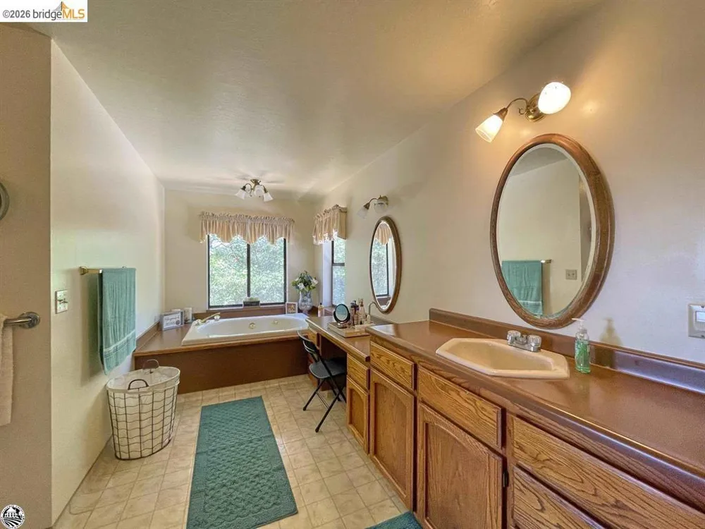 16620 Charles Otter Dr Sonora, CA 95370