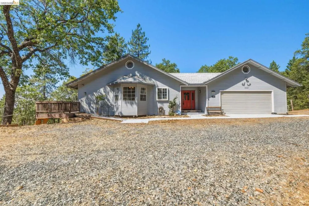 16620 Charles Otter Dr Sonora, CA 95370