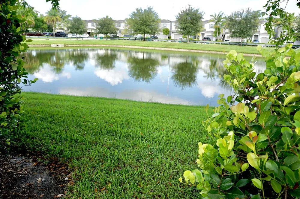 4405 NW 48th Avenue Tamarac, FL 33319