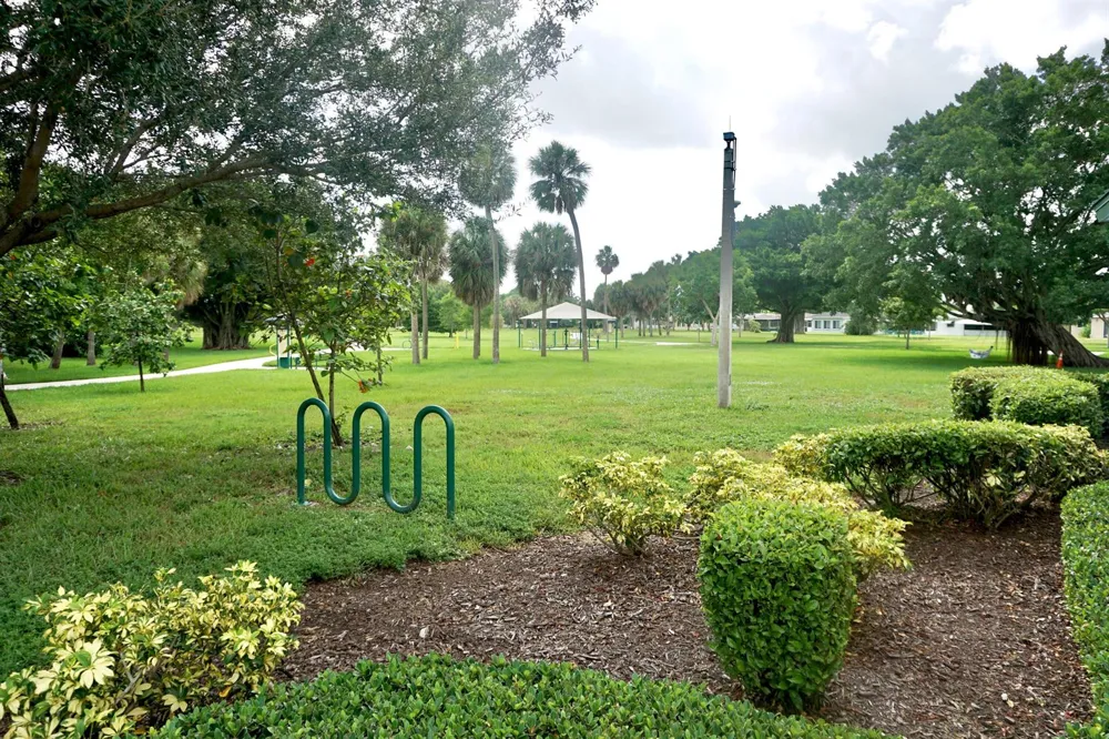 4405 NW 48th Avenue Tamarac, FL 33319