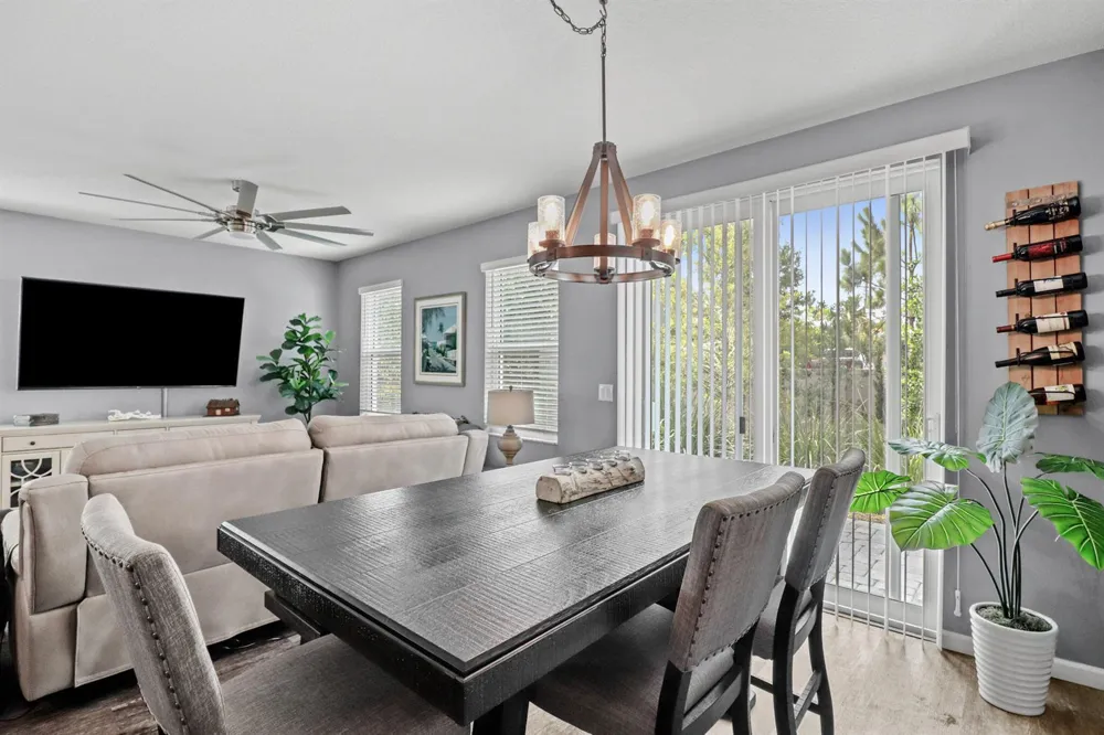 384 SE Sea Hunt Way Stuart, FL 34994