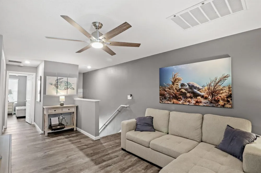 384 SE Sea Hunt Way Stuart, FL 34994