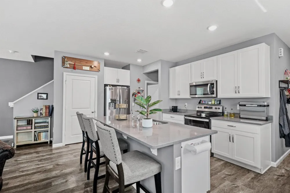 384 SE Sea Hunt Way Stuart, FL 34994