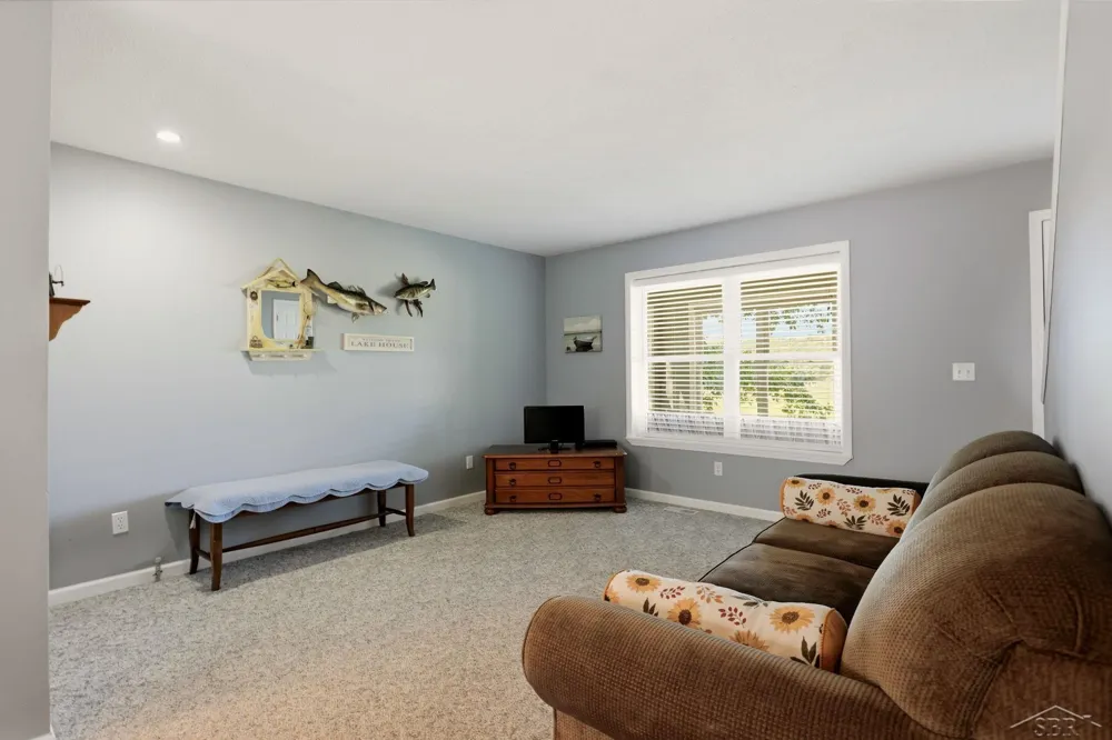 3272 Ozark Road Billings Township, MI 48612