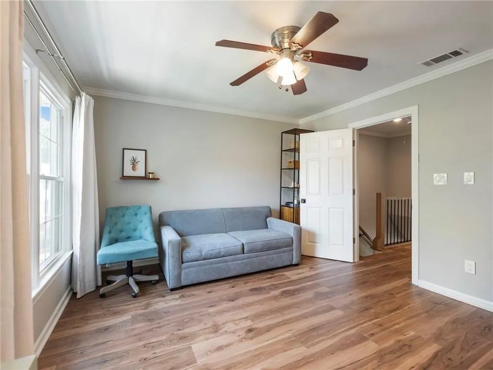 81 Mount Vernon Circle Sandy Springs, GA 30338