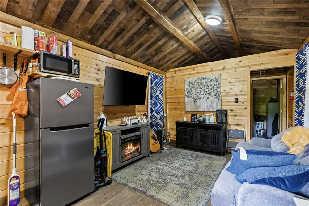 56 River Road Mineral Bluff, GA 30559