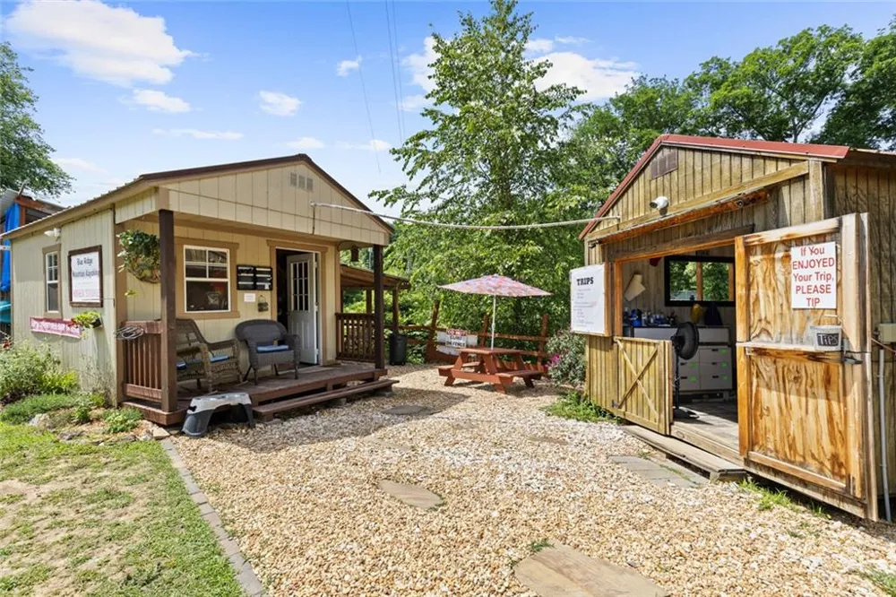 56 River Road Mineral Bluff, GA 30559