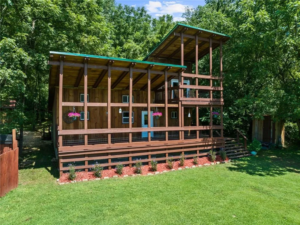 56 River Road Mineral Bluff, GA 30559