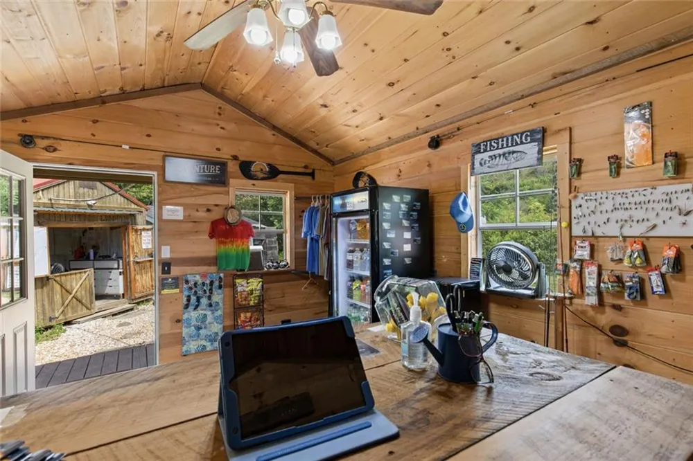 56 River Road Mineral Bluff, GA 30559