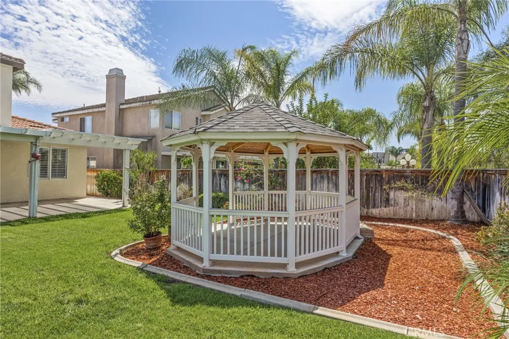 17927 Boxwood Drive Riverside, CA 92503