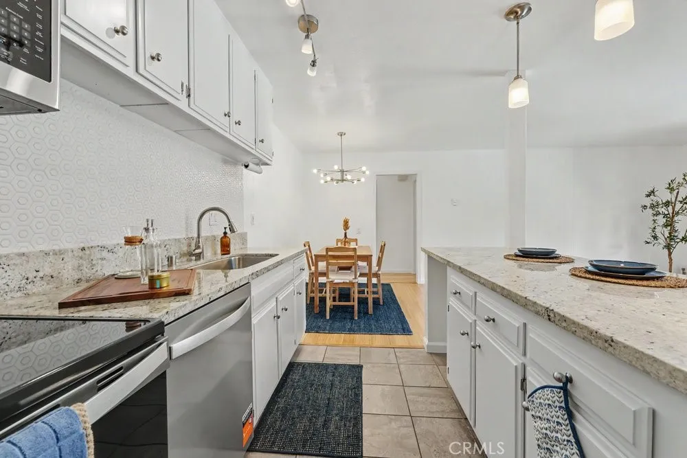 5700 Baltimore #106 La Mesa, CA 91942