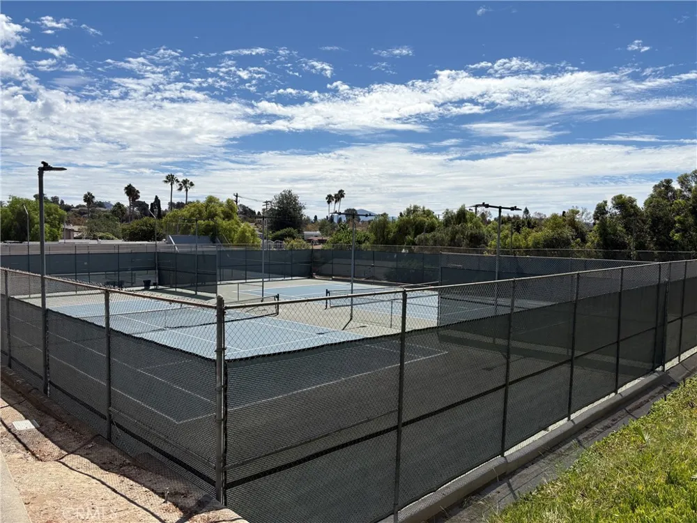 5700 Baltimore #106 La Mesa, CA 91942