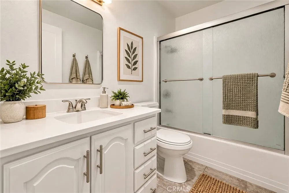 5700 Baltimore #106 La Mesa, CA 91942
