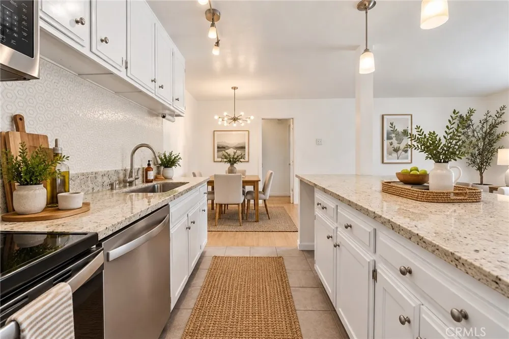 5700 Baltimore #106 La Mesa, CA 91942