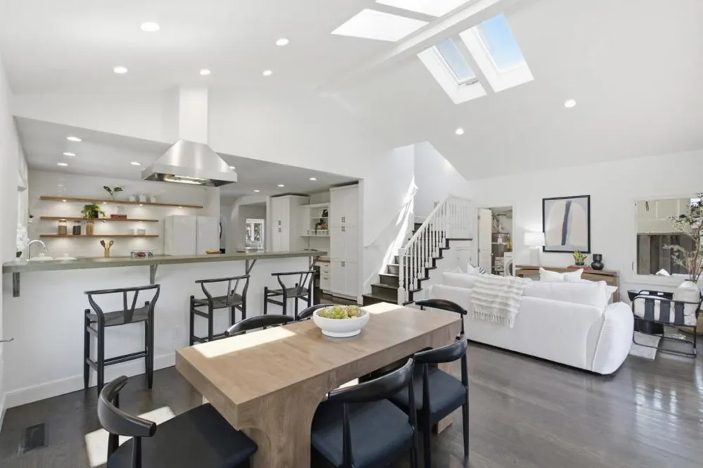1030 Elm Street San Carlos, CA 94070