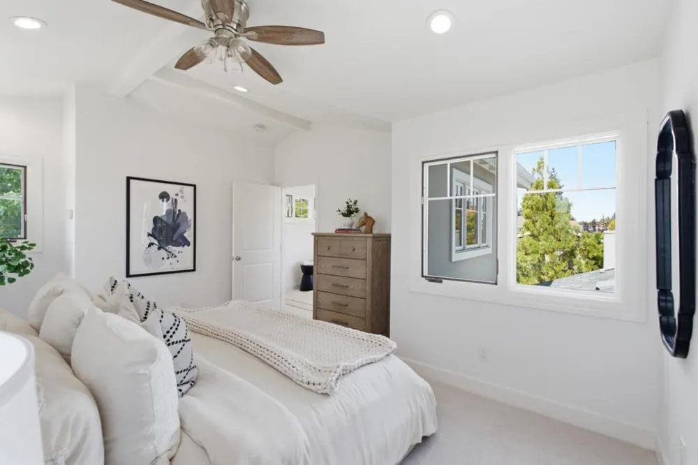 1030 Elm Street San Carlos, CA 94070