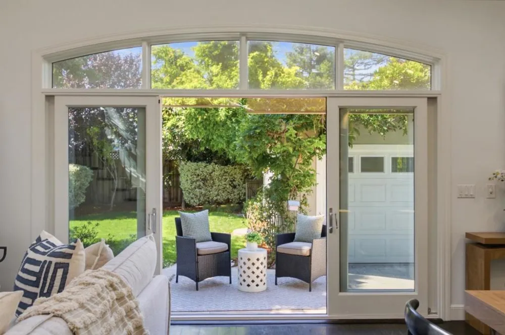1030 Elm Street San Carlos, CA 94070