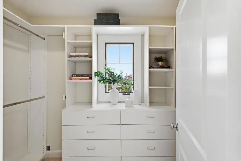 1030 Elm Street San Carlos, CA 94070