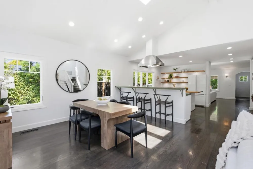 1030 Elm Street San Carlos, CA 94070